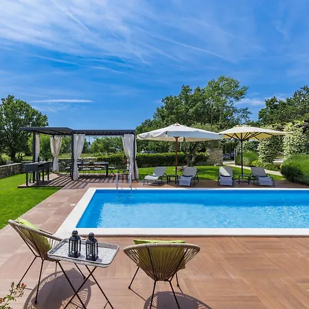 Noce By Interhome