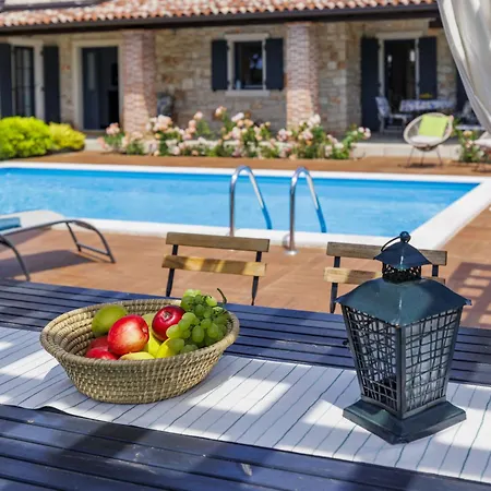 Noce By Interhome *