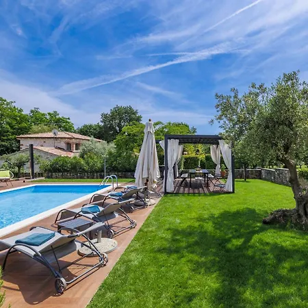 Holiday home Noce By Interhome