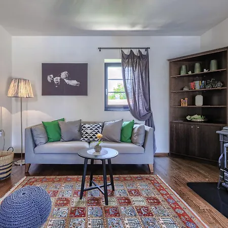 Noce By Interhome Holiday home Visnjan